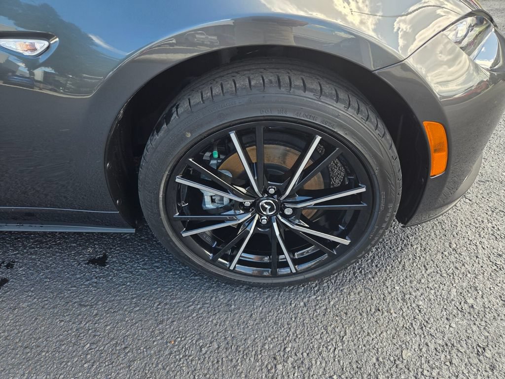Certified 2025 MAZDA MX-5 Miata Grand Touring RWD image 19