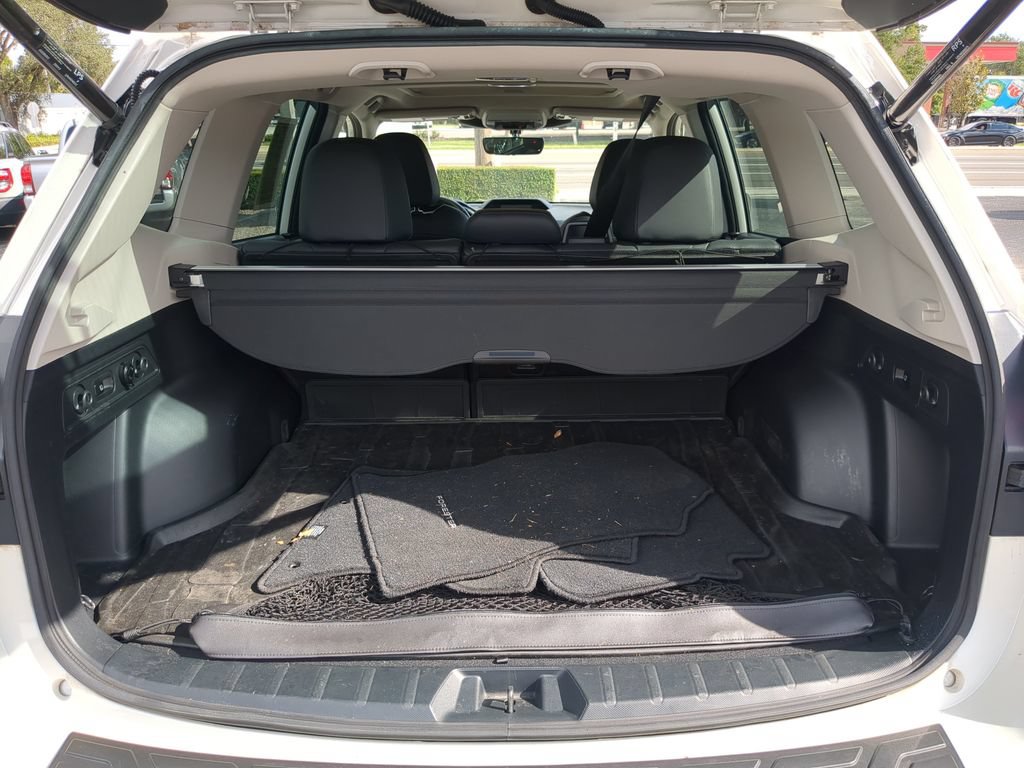 Certified 2023 Subaru Forester Limited AWD/4WD image 9