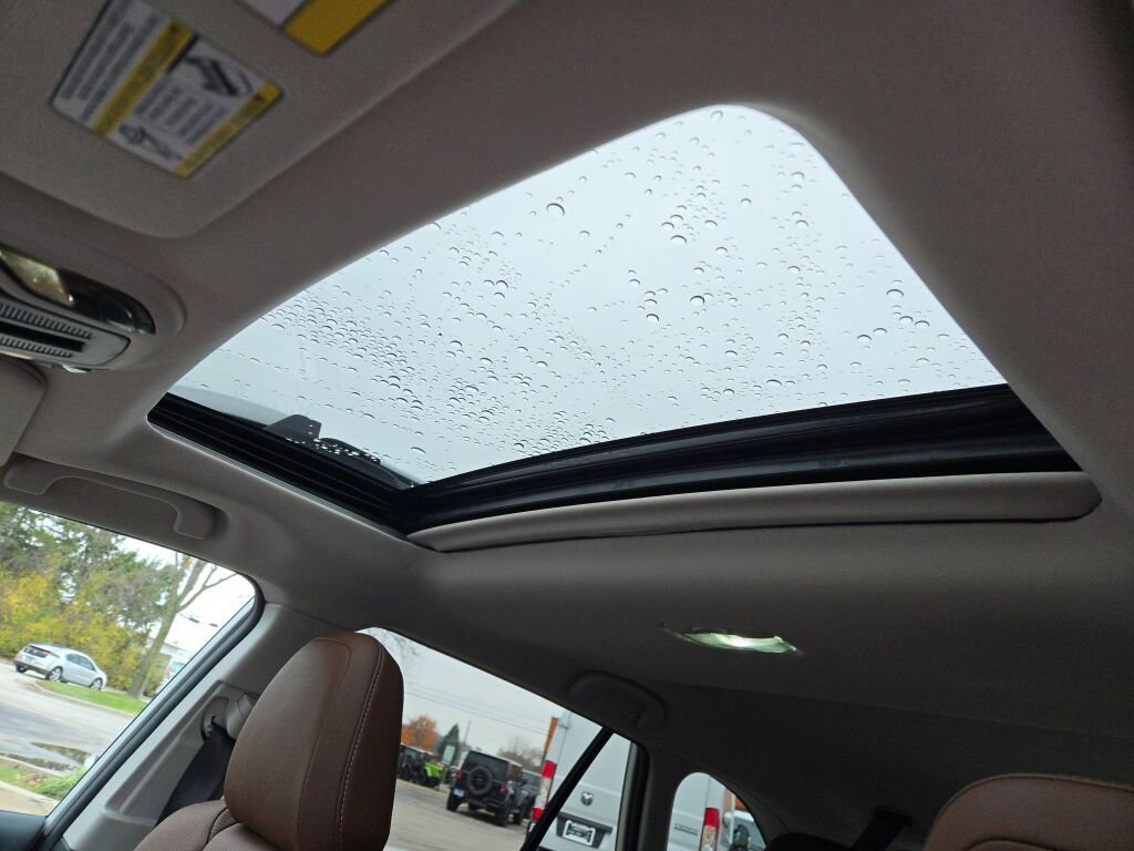 Certified 2021 Subaru Outback Touring w/ Popular Package #2 image 22