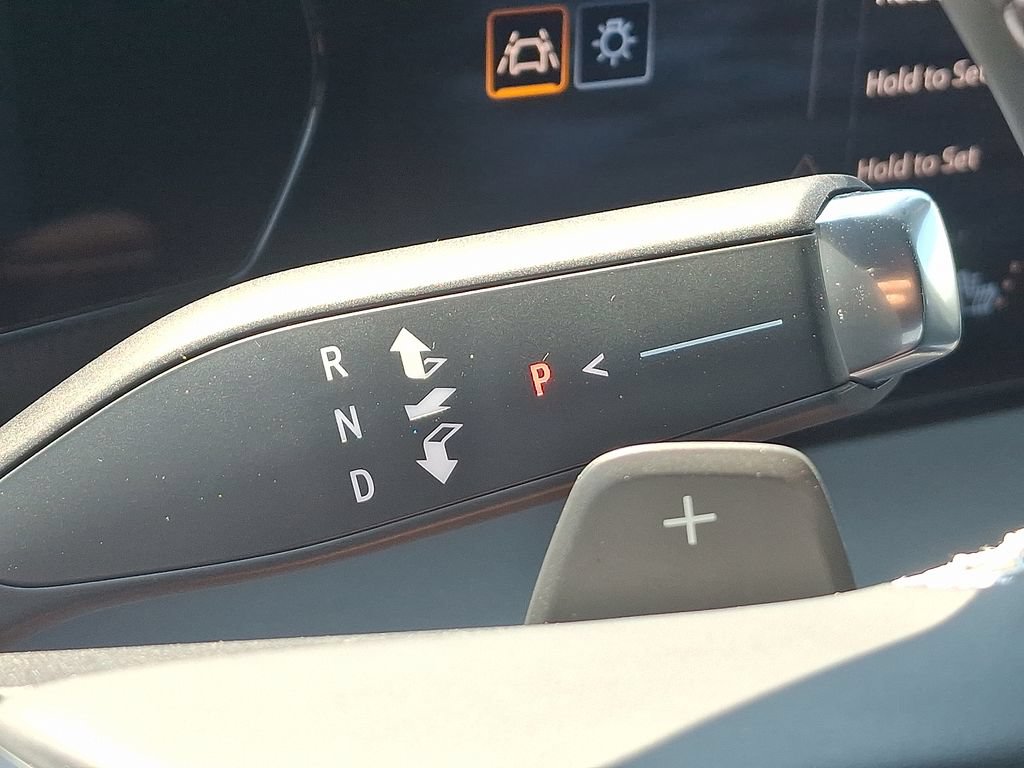 New 2027 Chevrolet Traverse LT w/ Midnight/Sport Edition FWD image 7