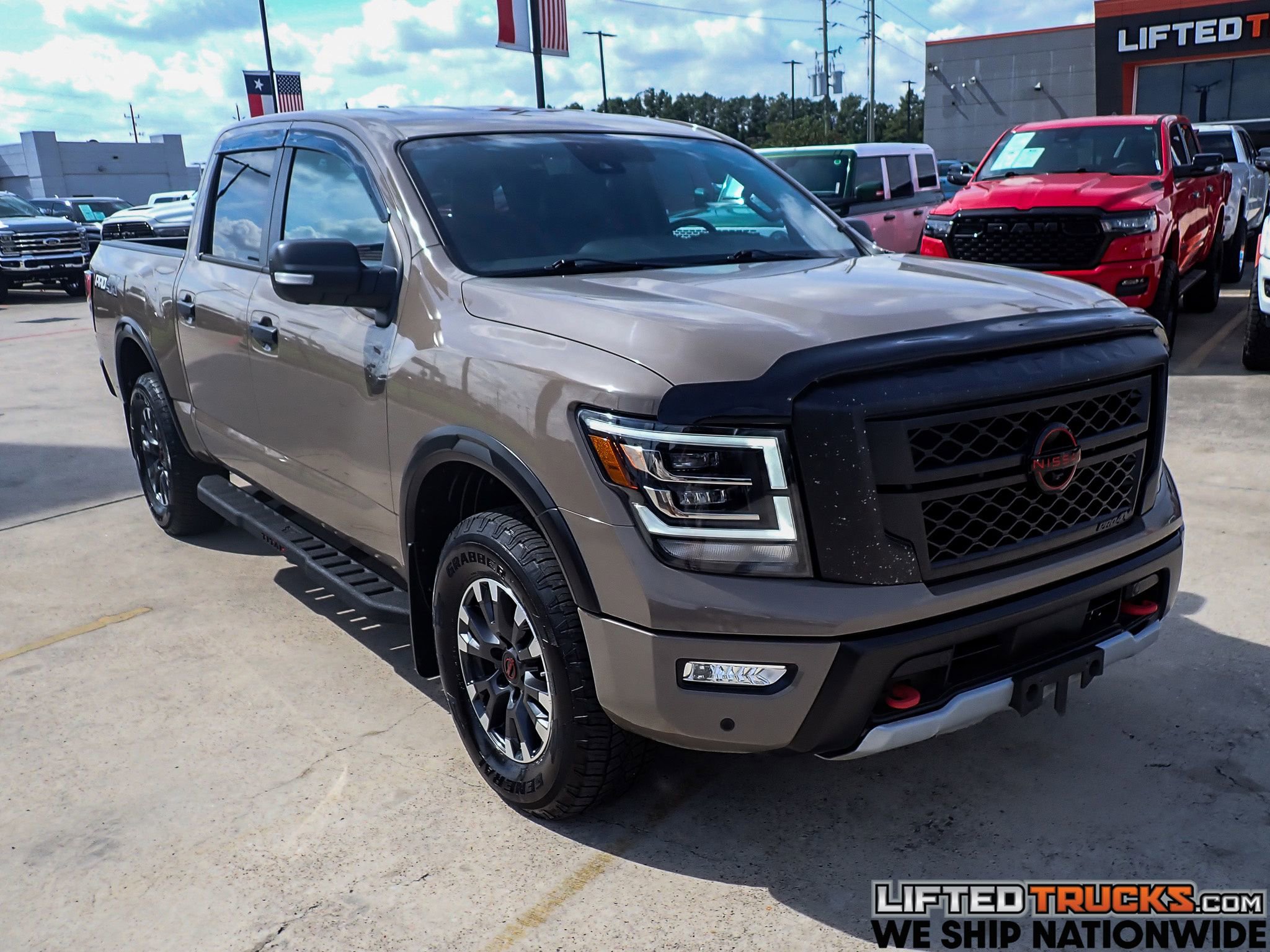 Used 2023 Nissan Titan PRO-4X w/ Pro-4x Convenience Package