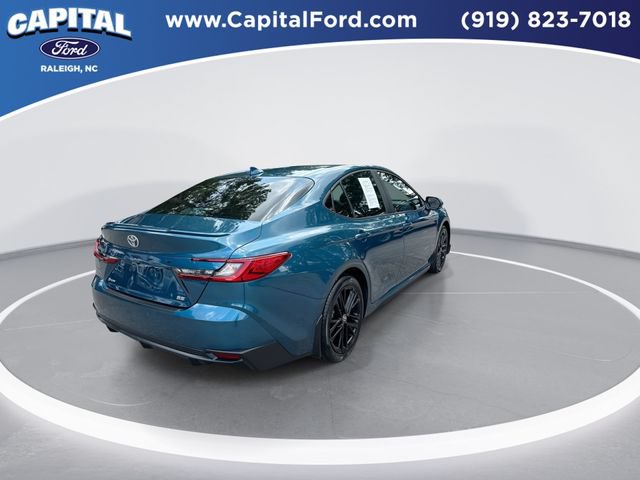 Used 2025 Toyota Camry SE w/ Convenience Package FWD image 8