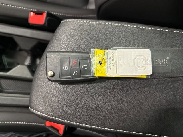 Certified 2021 Volkswagen Tiguan SE w/ Panoramic Sunroof Package image 33