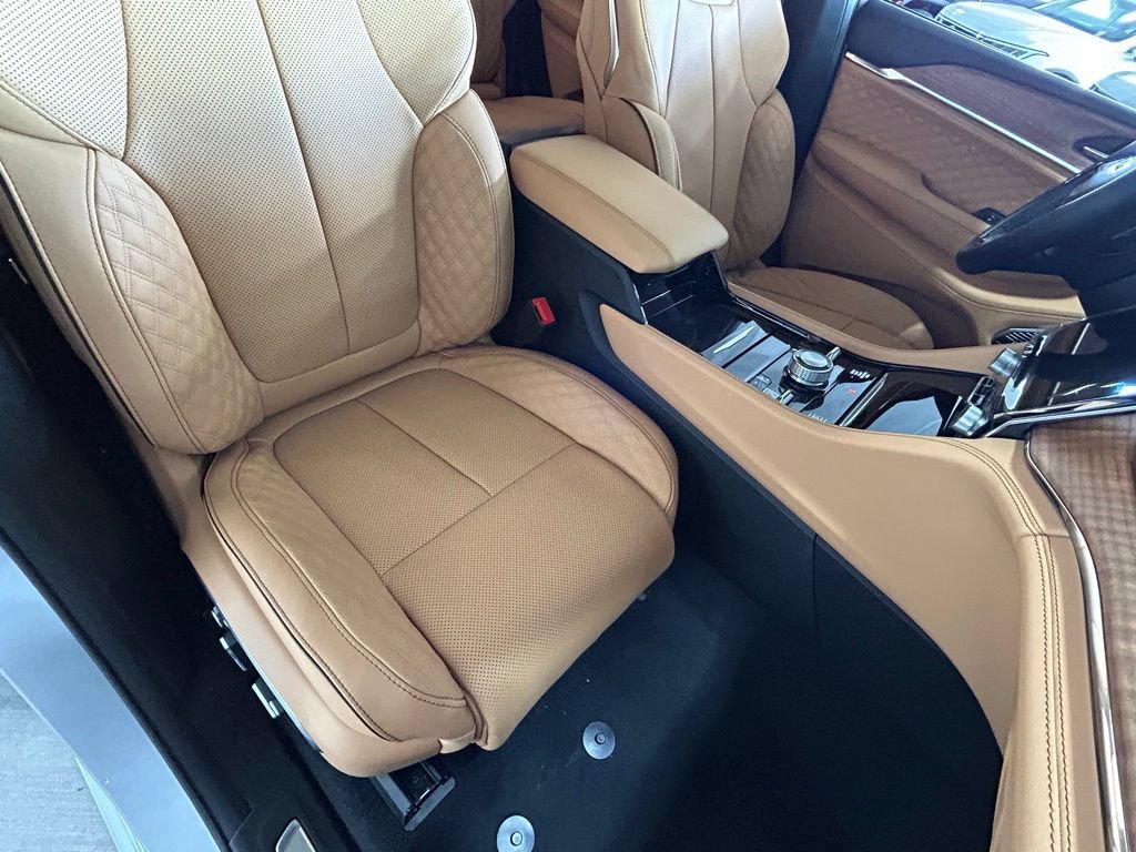 New 2025 Jeep Grand Cherokee Summit AWD/4WD image 31