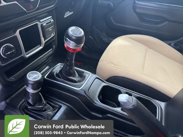 Used 2019 Jeep Wrangler Sport image 21