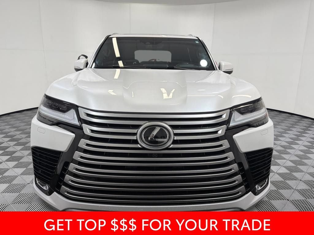 Used 2024 Lexus LX 600 4WD w/ Luxury Package image 2