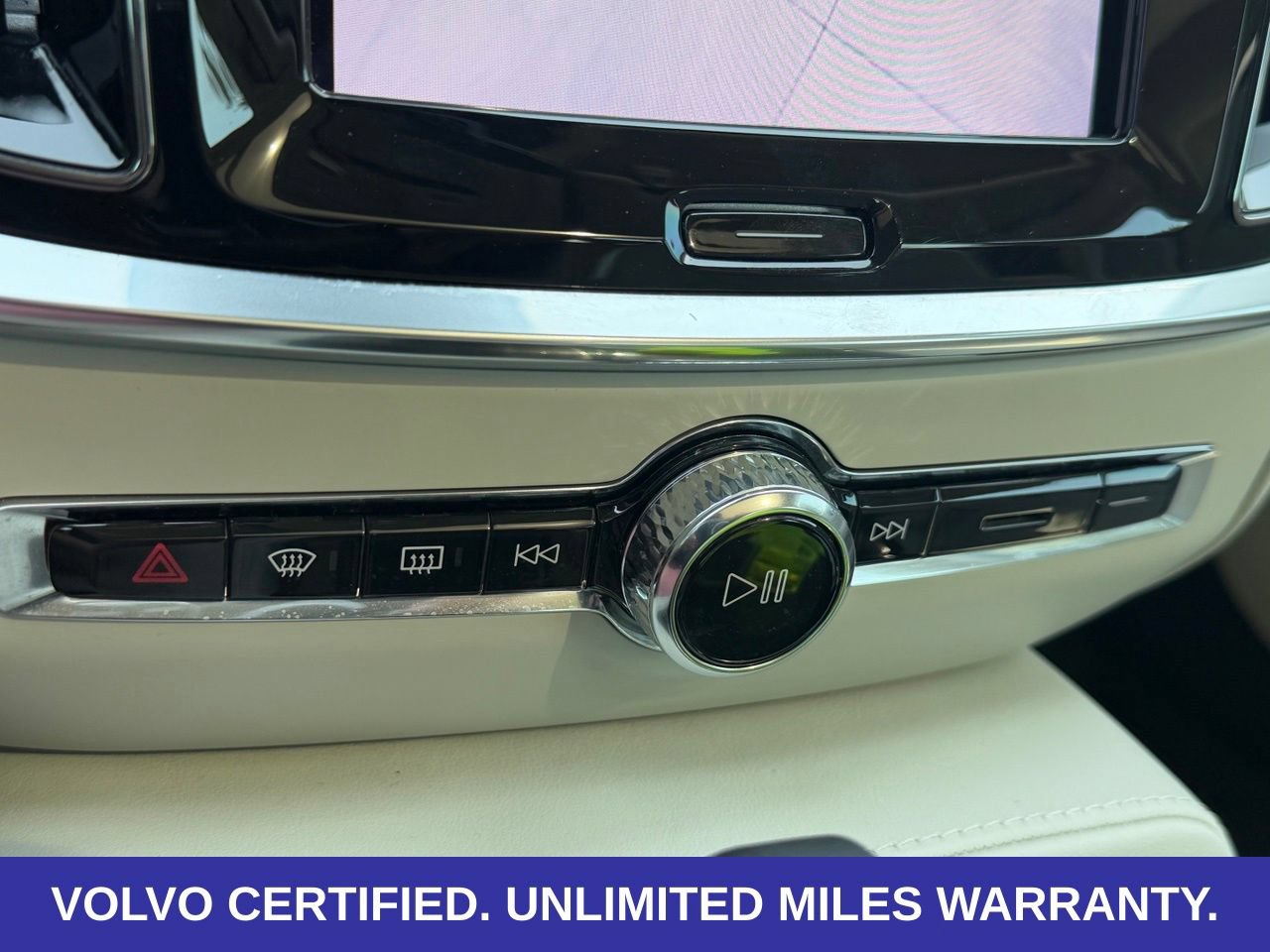 Certified 2024 Volvo S60 T8 Plus w/ Climate Package AWD/4WD image 24