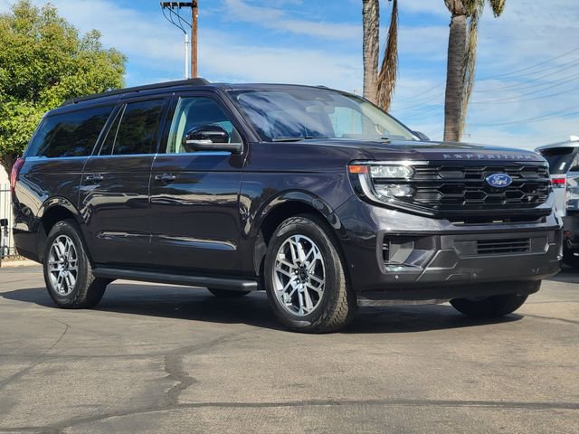 Certified 2025 Ford Expedition Max Active image 32