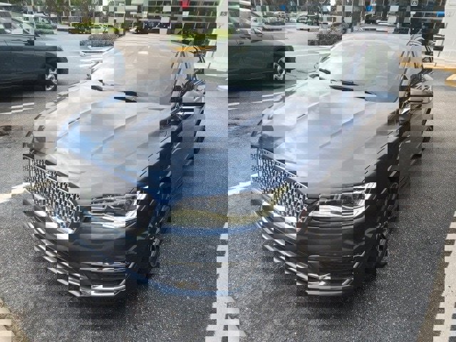 Used 2019 Lincoln MKZ Reserve w/ Luxury Package image 1