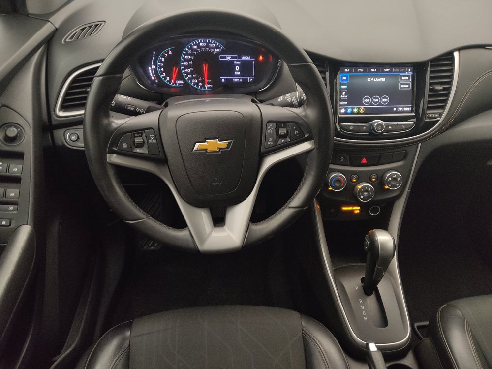 Used 2018 Chevrolet Trax LT w/ LT Convenience Package FWD image 22