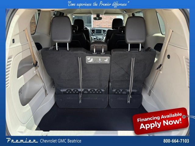 Used 2020 Chrysler Pacifica Touring-L FWD image 5