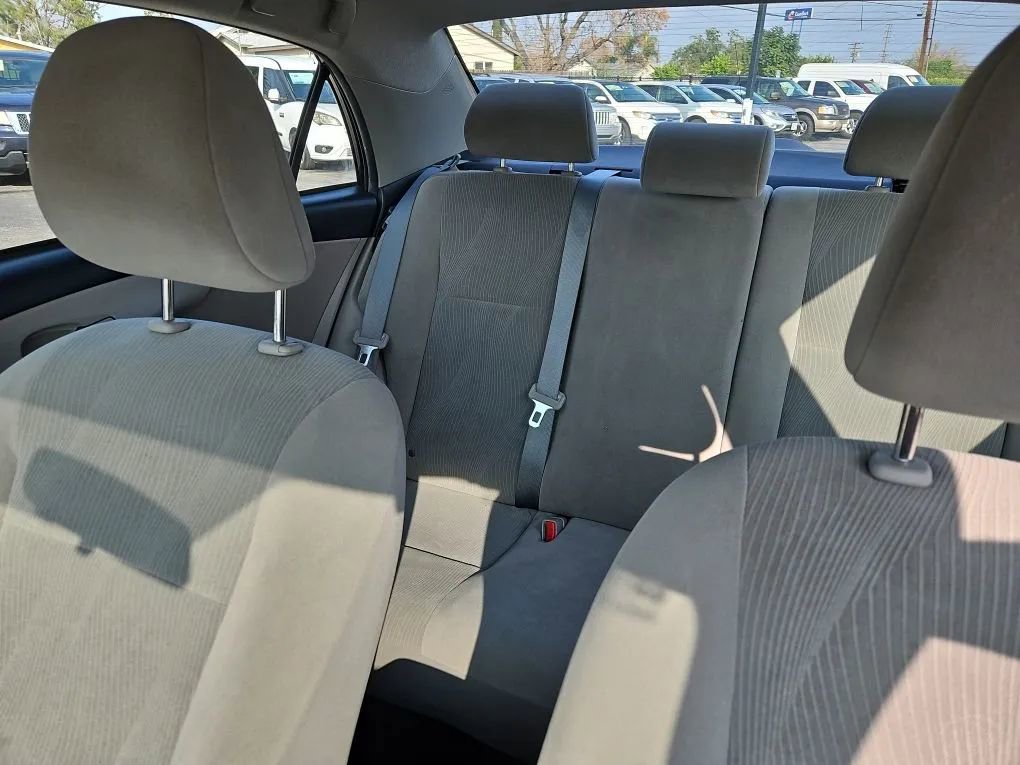 Used 2012 Toyota Corolla LE image 26