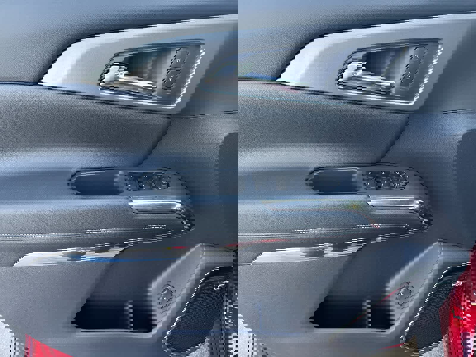 New 2026 Chevrolet Traverse LT w/ Enhanced Driving Package image 10