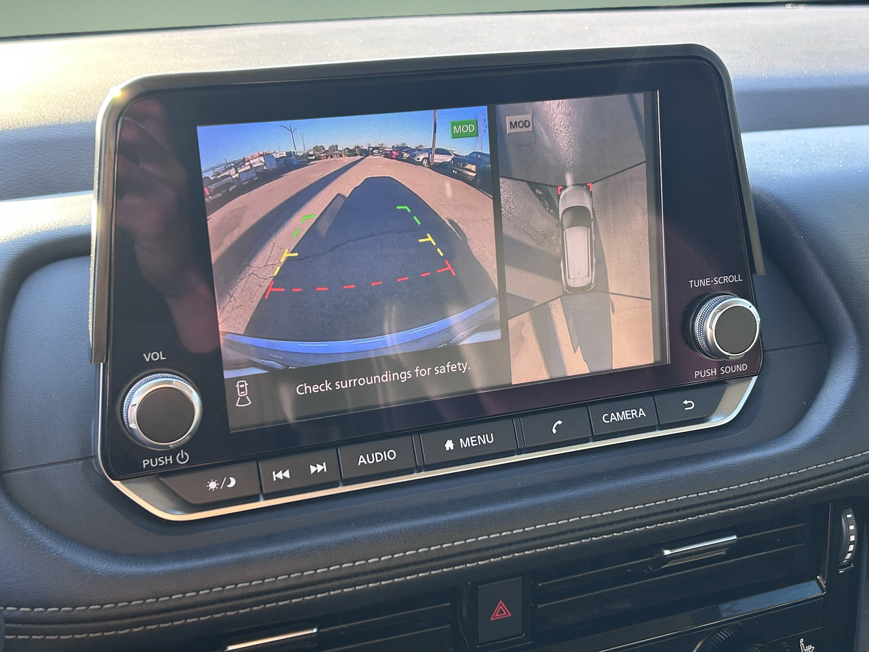 Used 2021 Nissan Rogue SL FWD image 15
