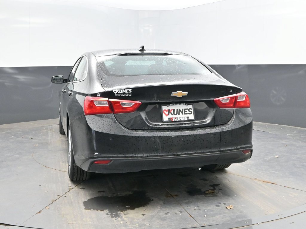 Used 2025 Chevrolet Malibu LT FWD image 6