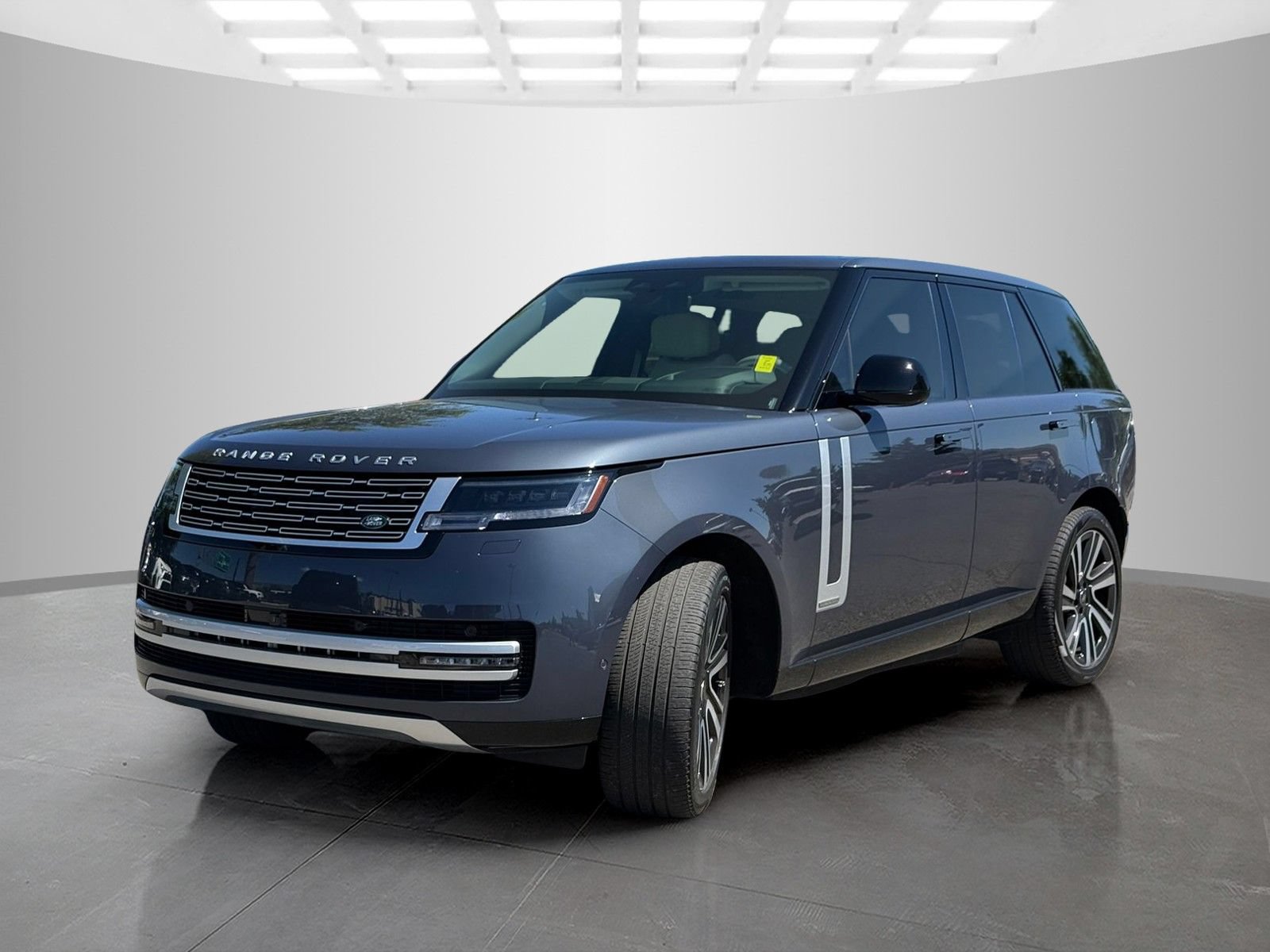 Used 2025 Land Rover Range Rover Autobiography