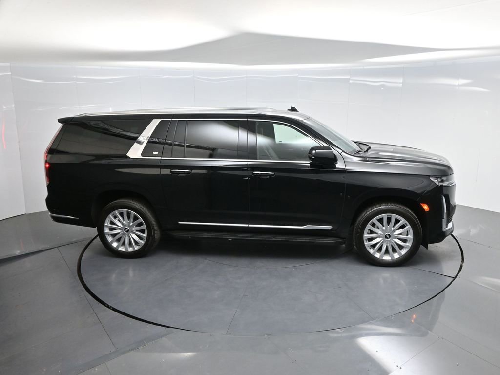 Used 2023 Cadillac Escalade ESV Luxury image 71