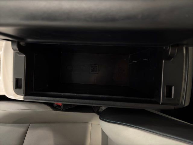 Used 2017 Toyota Prius Prime Advanced w/ Carpet Mat Package image 25