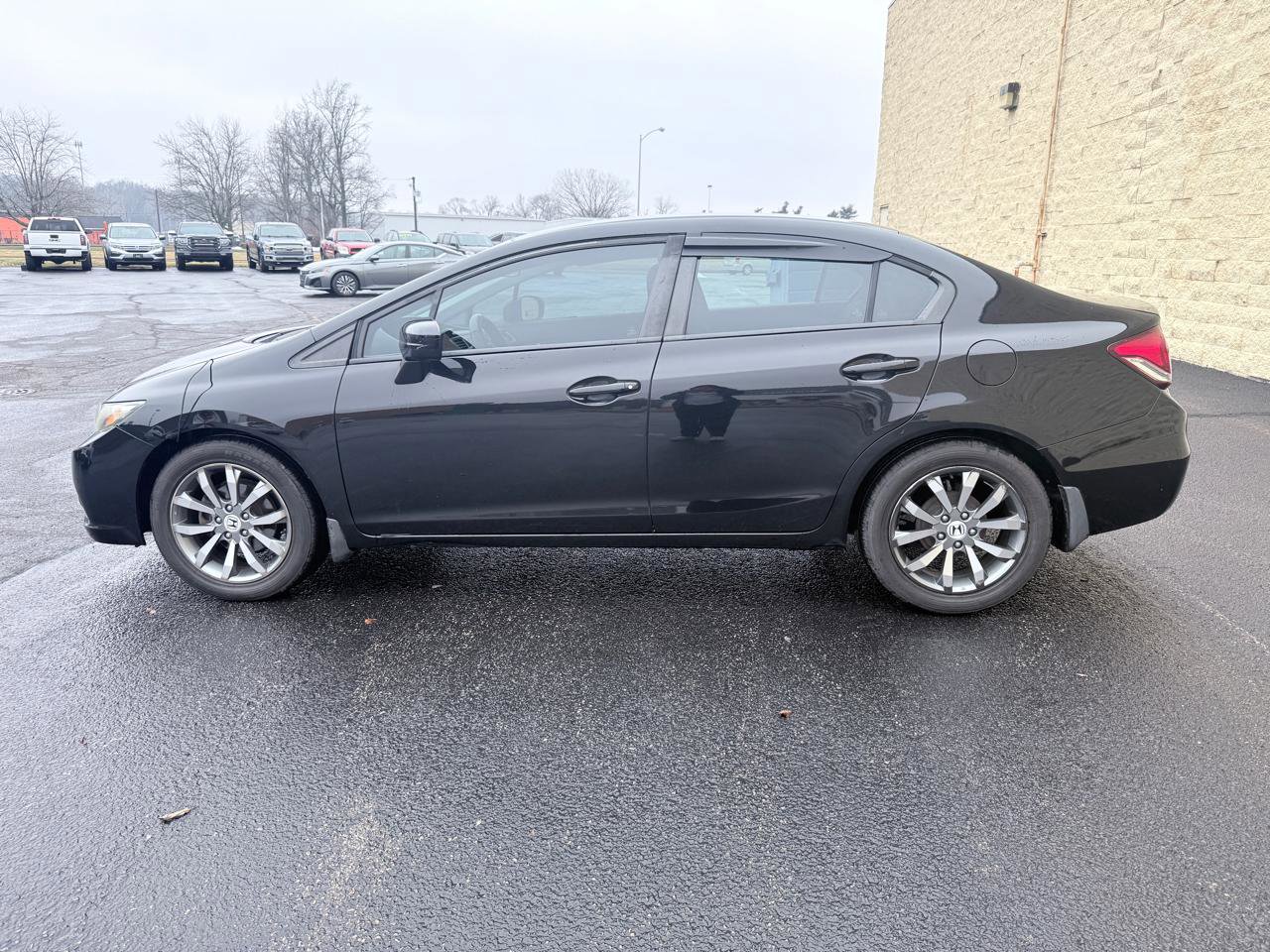 Used 2014 Honda Civic LX image 2