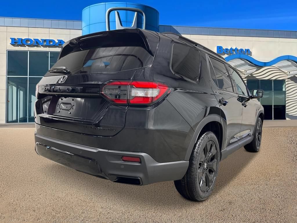 New 2026 Honda Pilot Black Edition image 5