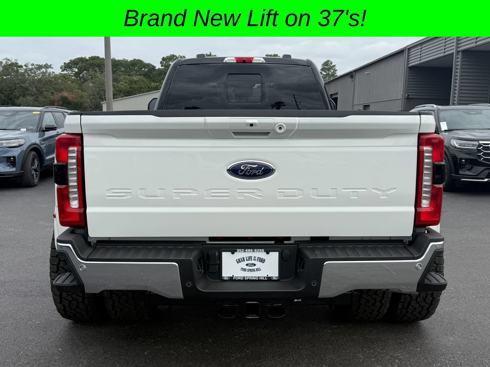 Used 2025 Ford F350 Lariat w/ Lariat Ultimate Package AWD/4WD image 5