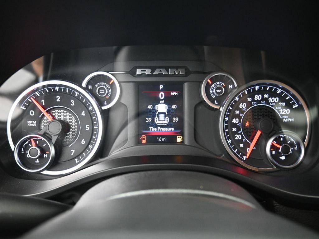 New 2025 RAM 1500 Tradesman w/ Night Edition AWD/4WD image 19