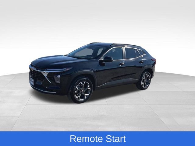 Certified 2024 Chevrolet Trax LT w/ Driver Confidence Package image 4