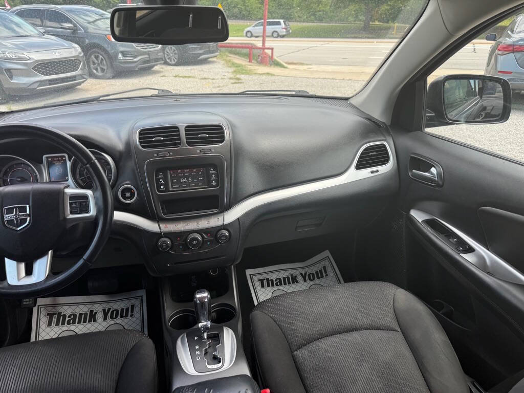 Used 2018 Dodge Journey SE w/ Popular Equipment Group FWD image 21