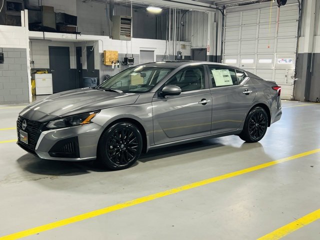 New 2025 Nissan Altima 2.5 SV w/ SV Special Edition Package image 13