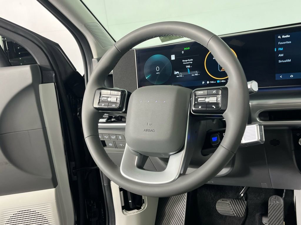 Used 2026 Hyundai Ioniq 9 SEL image 17