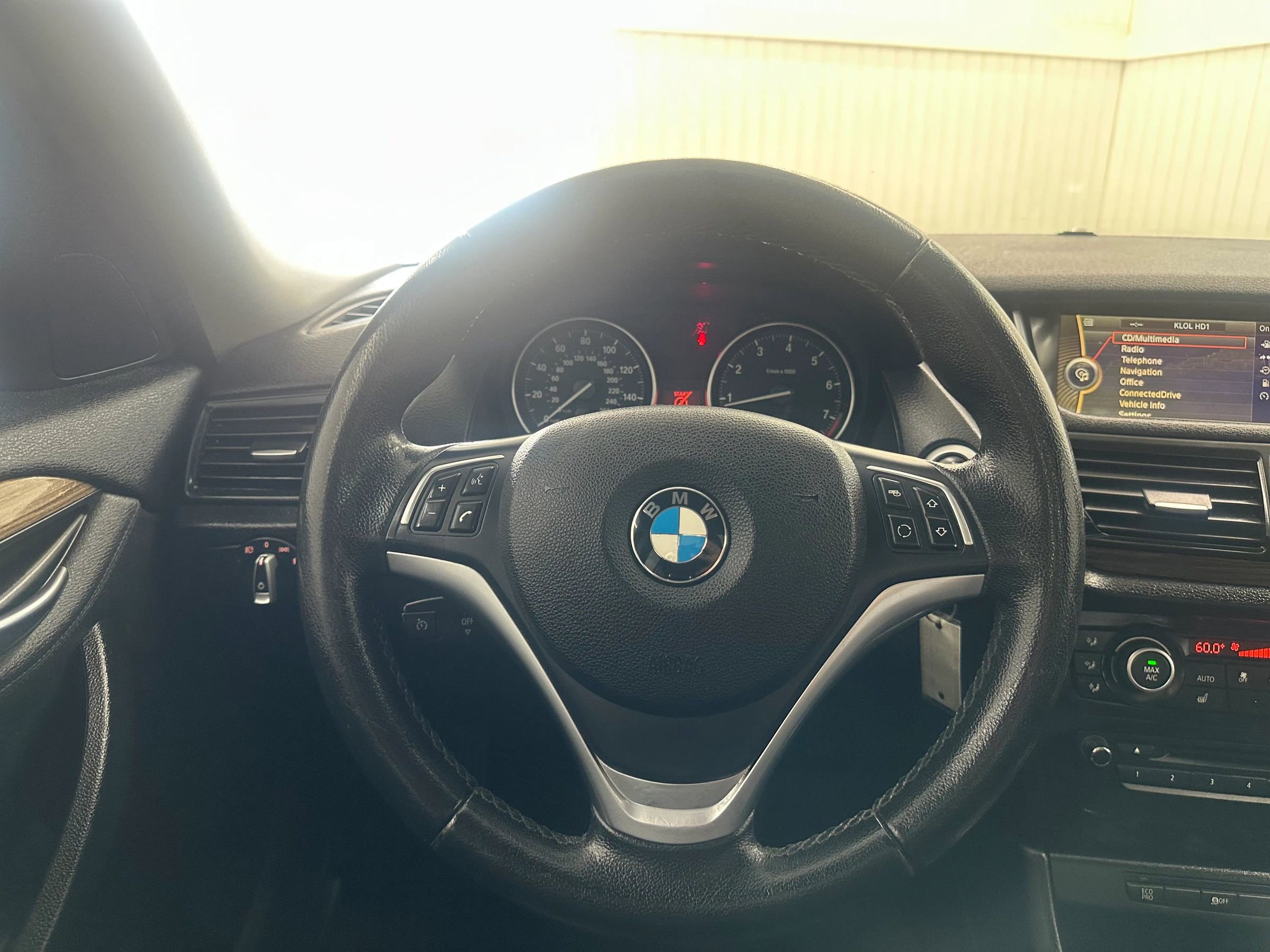 Used 2013 BMW X1 sDrive28i RWD image 19