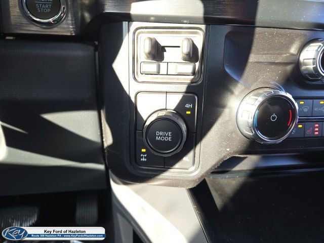 New 2026 Ford F350 Lariat w/ FX4 Off-Road Package image 69