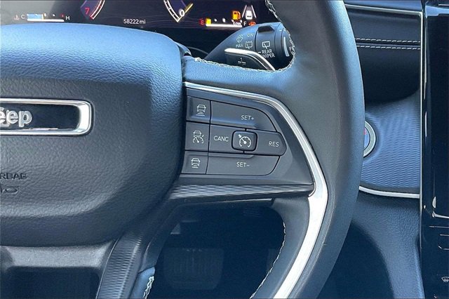 Used 2024 Jeep Grand Cherokee L Laredo image 19
