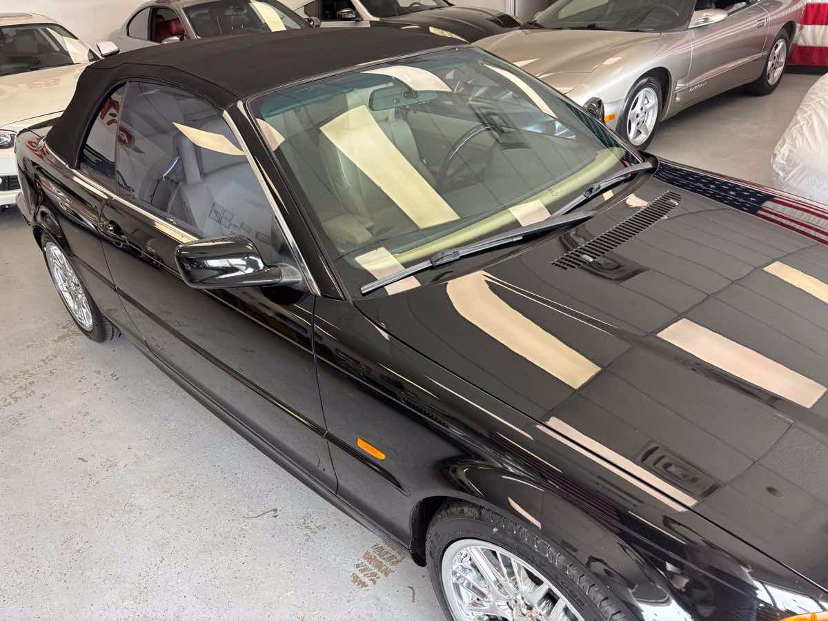 Used 2001 BMW 325Ci Convertible RWD image 4