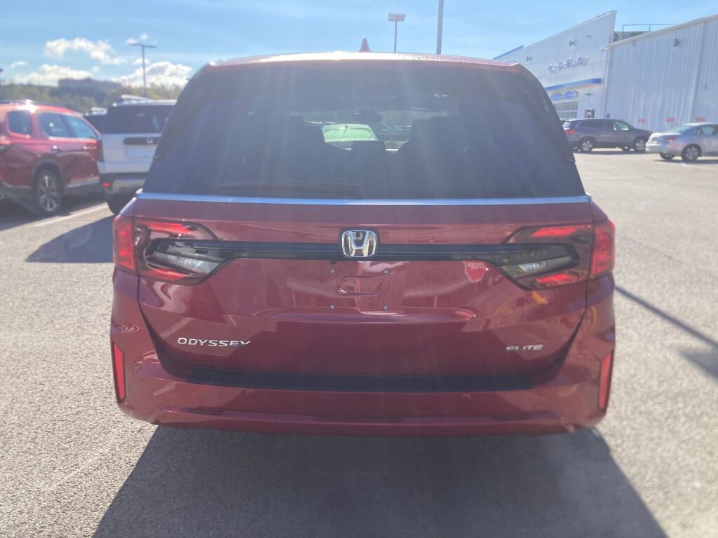 New 2026 Honda Odyssey Elite image 4