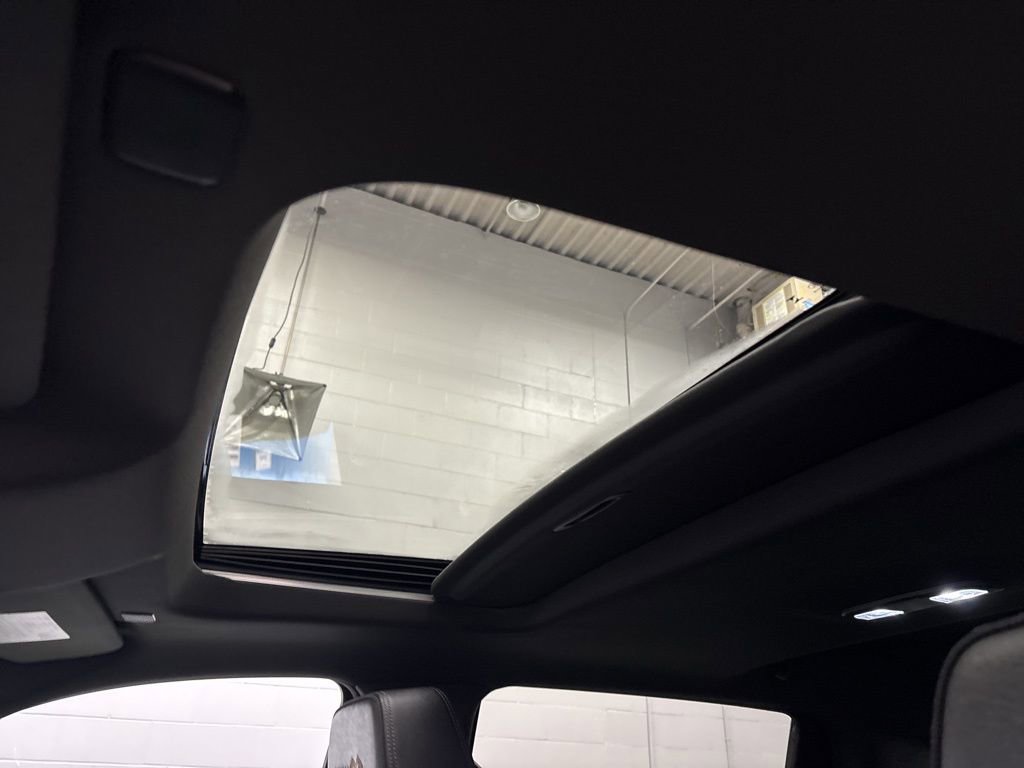 Used 2024 Chevrolet Silverado 2500 High Country w/ High Country Premium Package image 21