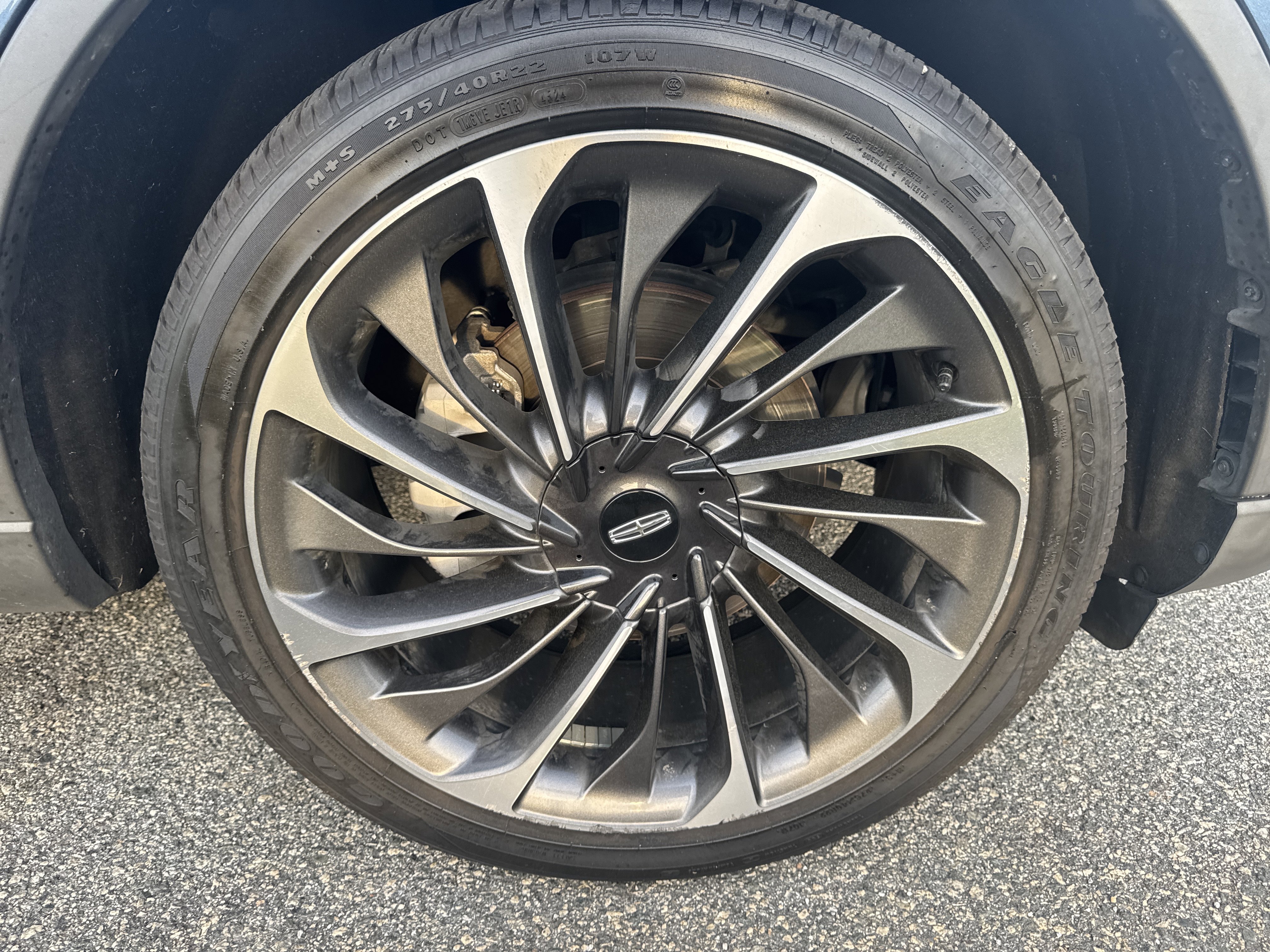 Used 2020 Lincoln Aviator Reserve w/ Equipment Group 202A image 12