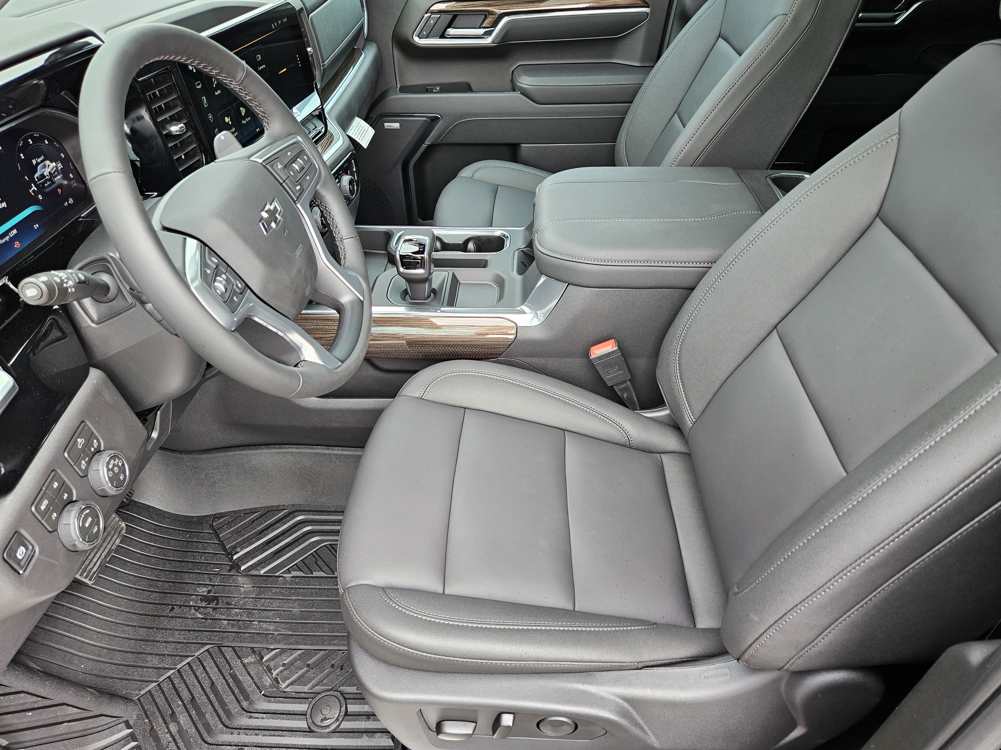 New 2026 Chevrolet Silverado 1500 LT Trail Boss w/ Convenience Package II AWD/4WD image 9