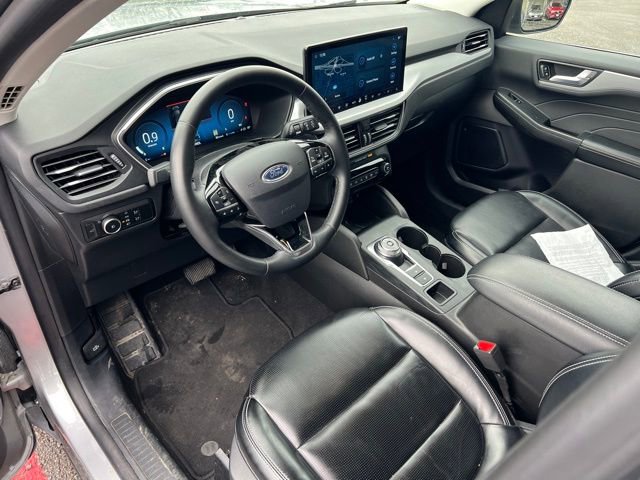Used 2024 Ford Escape Platinum image 15