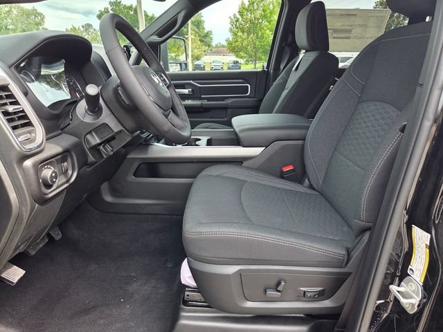 New 2026 RAM 3500 Big Horn AWD/4WD image 5