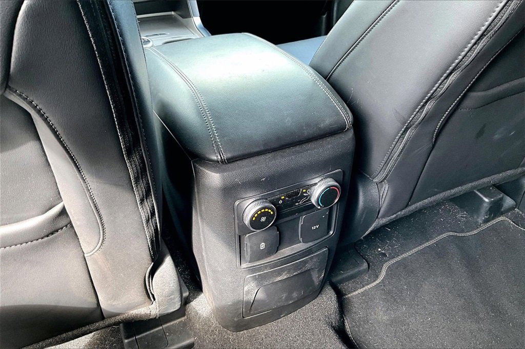 Used 2023 Ford Explorer XLT w/ Equipment Group 202A image 18