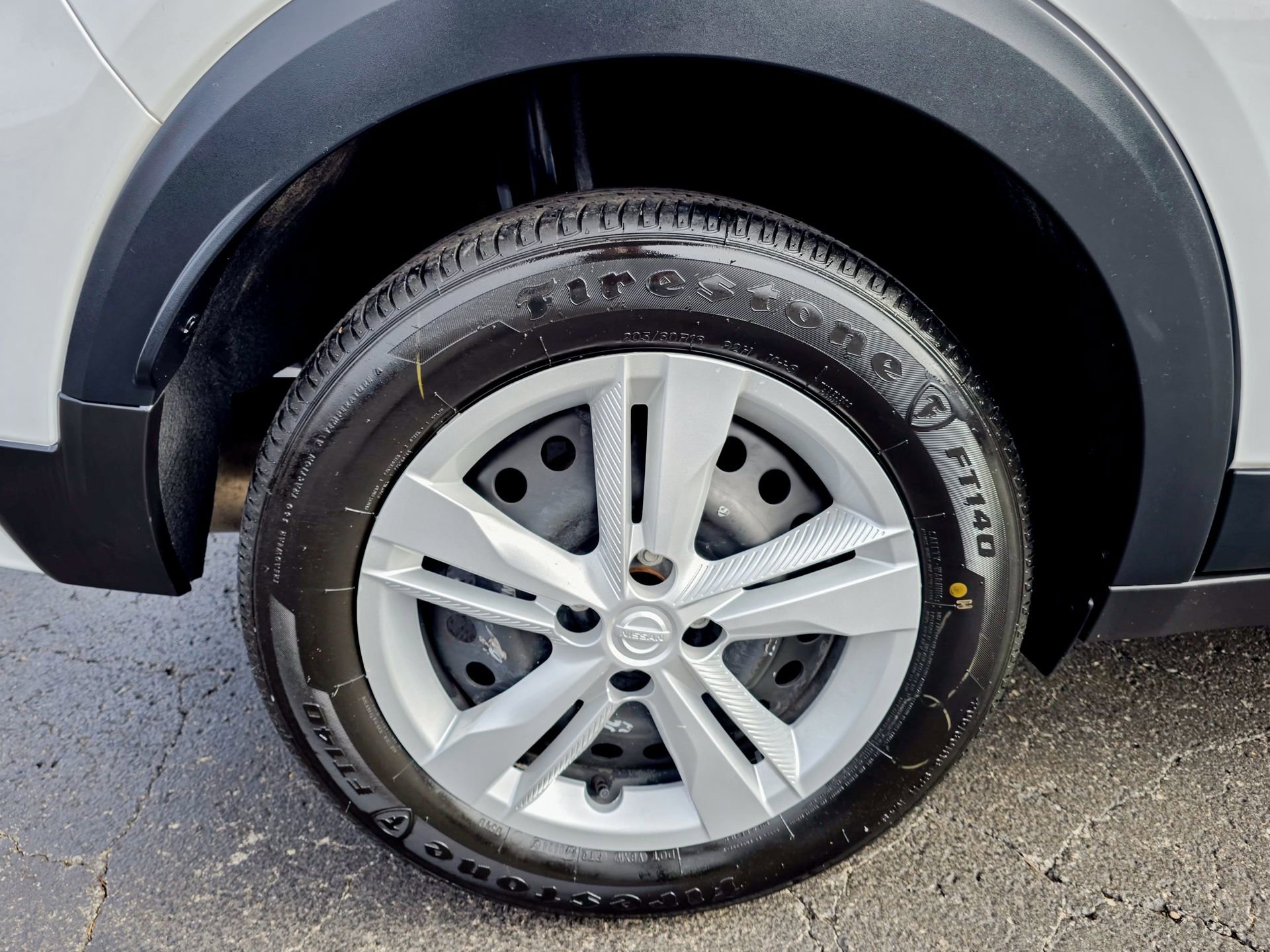 Used 2024 Nissan Kicks S image 13