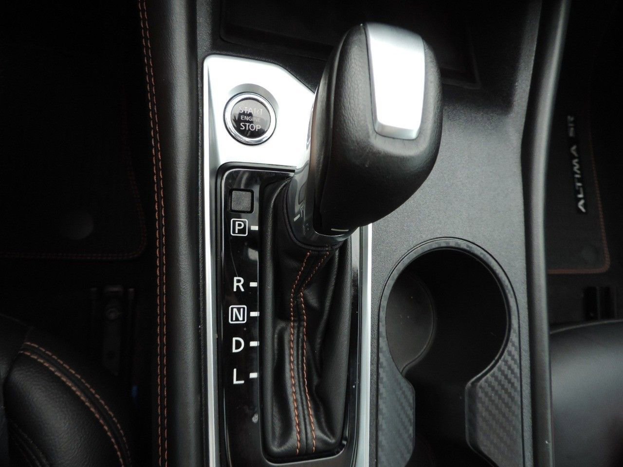 Used 2021 Nissan Altima 2.5 SR w/ SR Premium Package FWD image 21