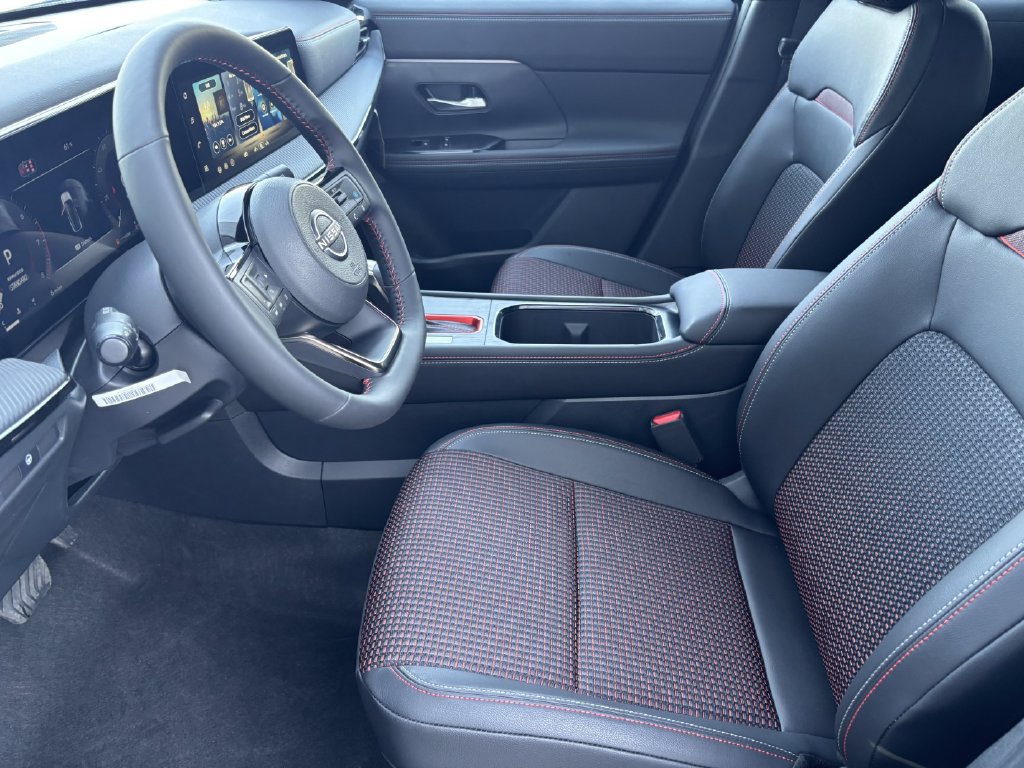 New 2027 Nissan Kicks SR AWD/4WD image 13