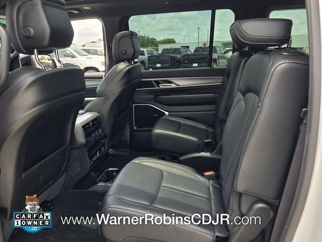 Used 2026 Jeep Grand Wagoneer Limited w/ Premium Group II AWD/4WD image 6