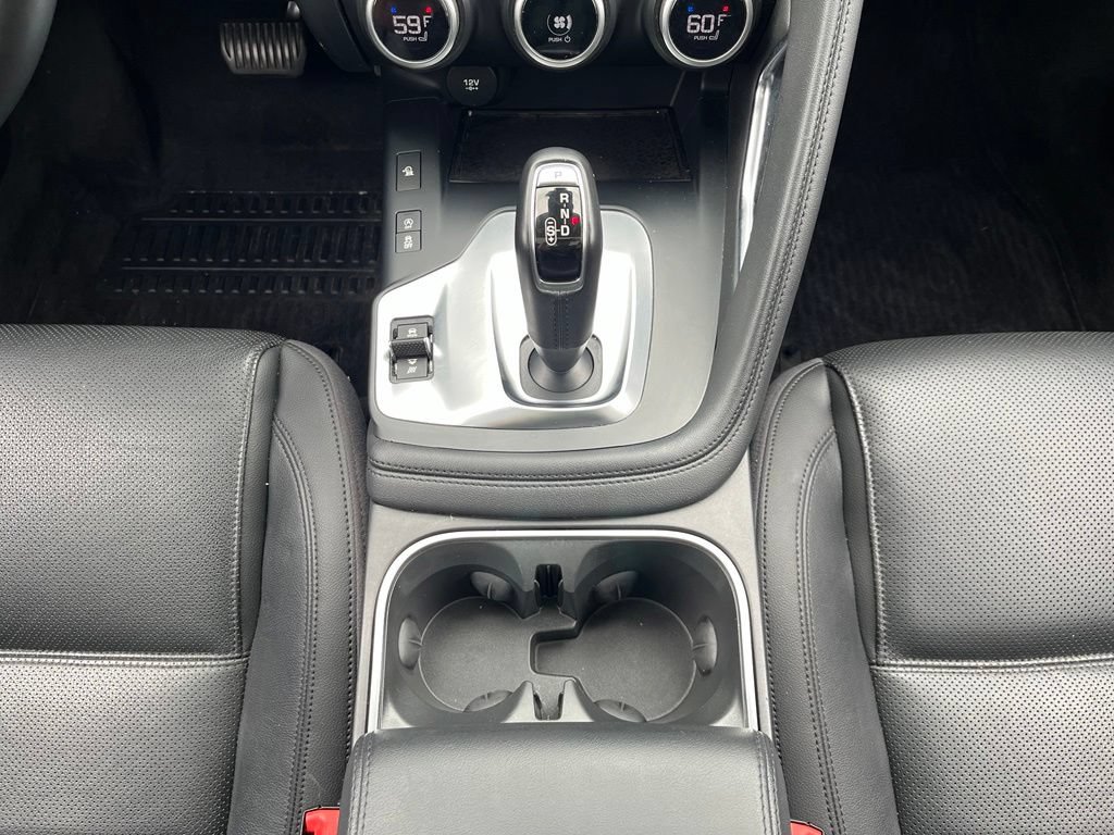 Used 2020 Jaguar E-PACE AWD/4WD image 36