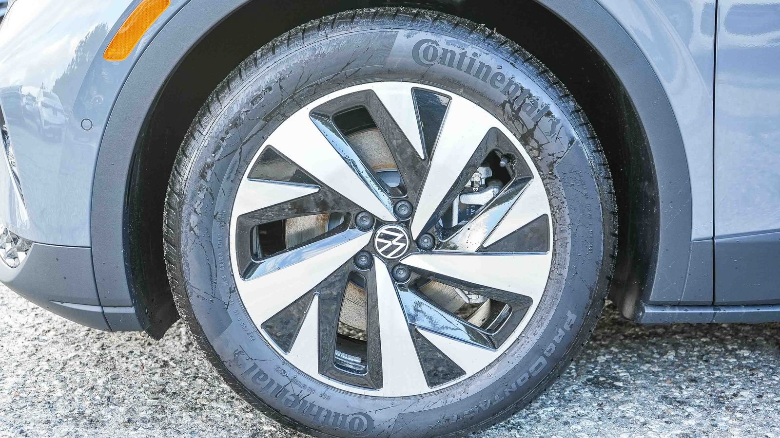 New 2026 Volkswagen ID.4 Pro RWD image 11