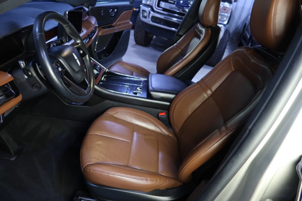 Used 2023 Lincoln Aviator Reserve w/ Equipment Group 201A image 21
