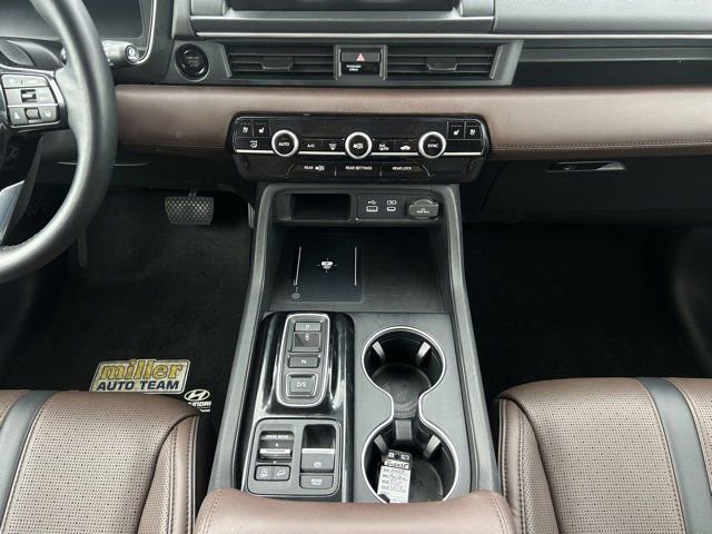 Used 2023 Honda Pilot Elite image 11
