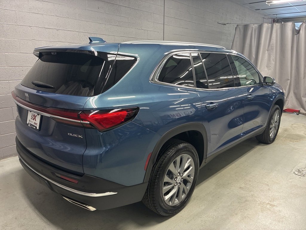 New 2026 Buick Enclave Preferred w/ Power Package image 2